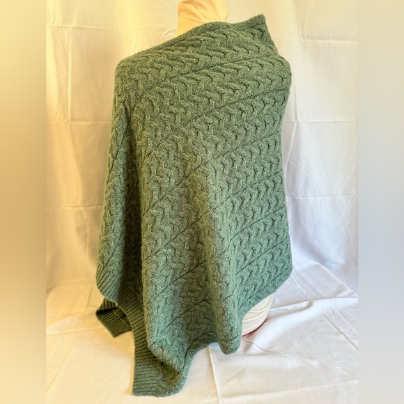 J. Jill cable knit poncho One Size Green - Picture 5 of 7